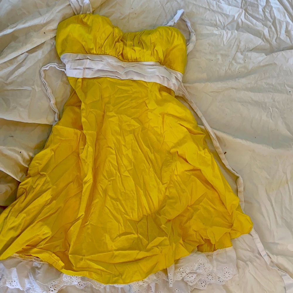 Size 3 women’s dress